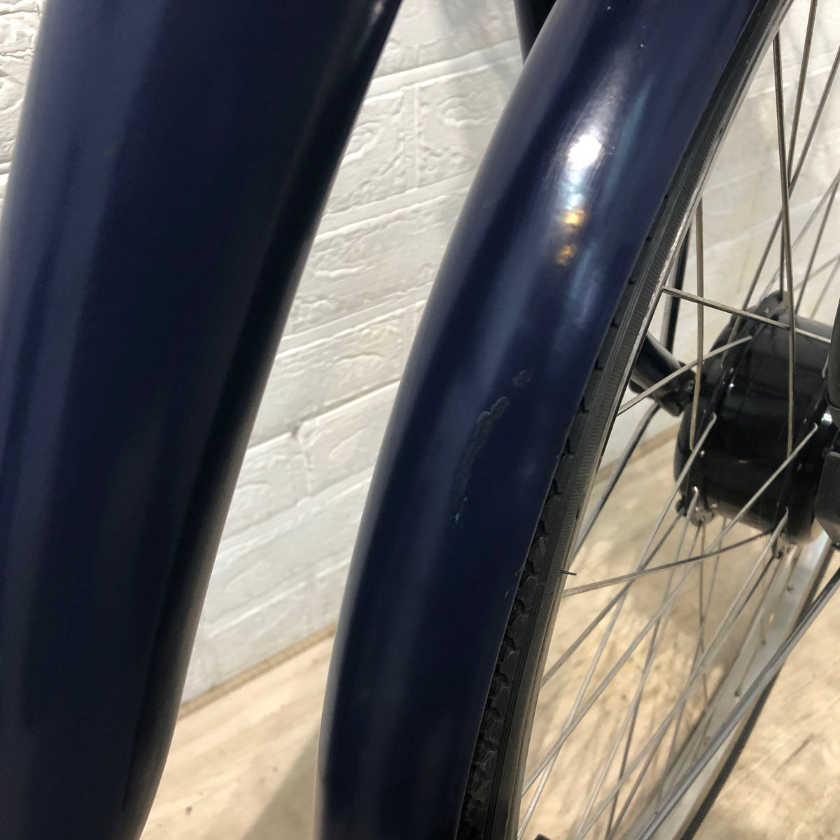 ブリヂストン フロンティア ネイビー 26インチ YW057 【中古車】