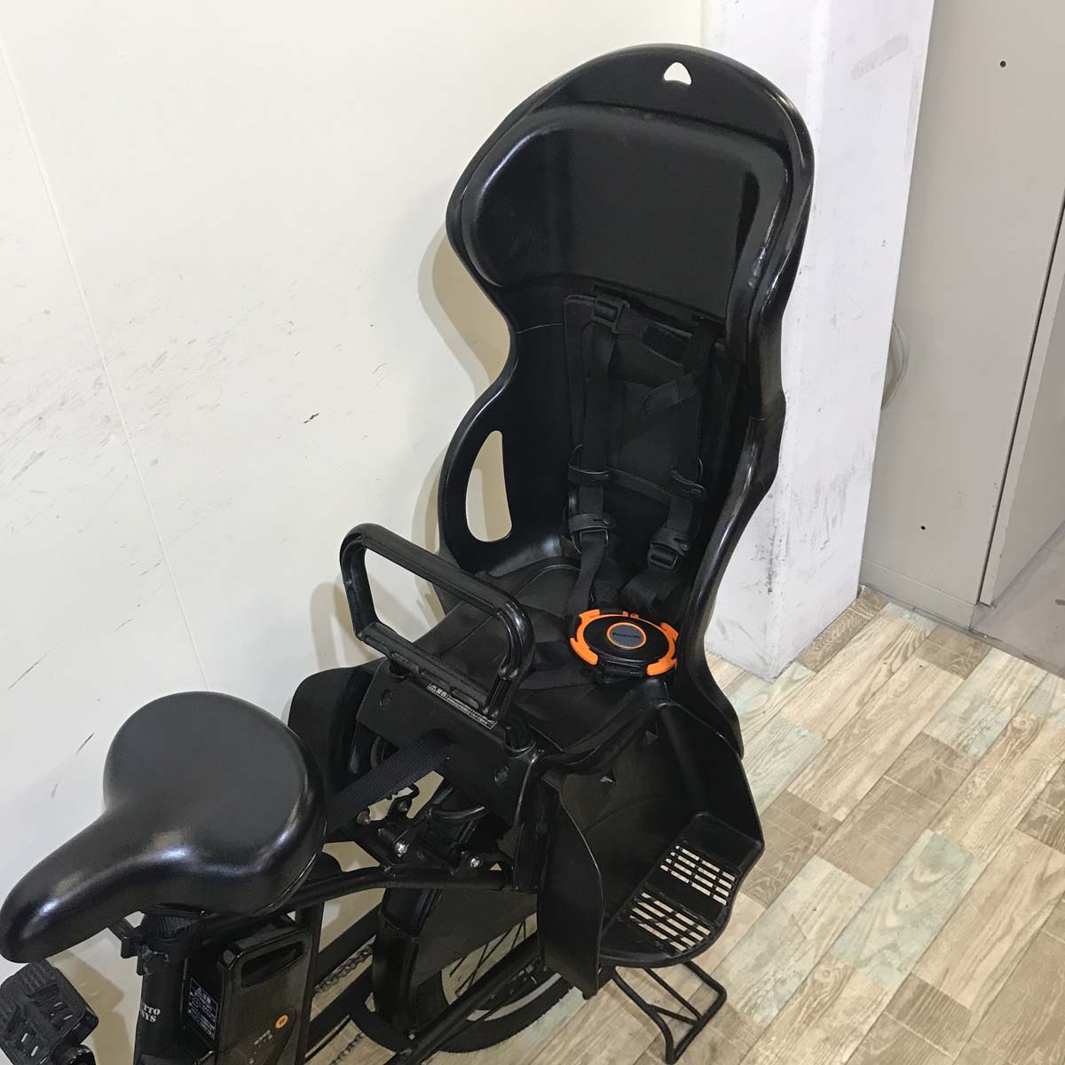 パナソニック ギュット アニーズ ブラック 20インチ KT089【中古車】