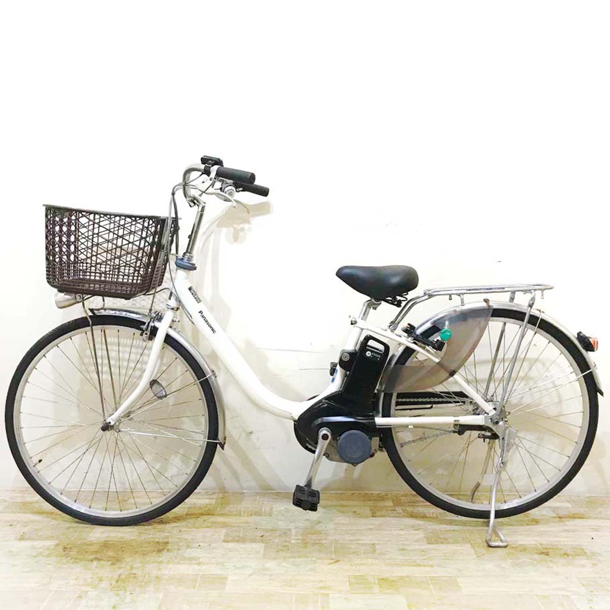 パナソニック ビビ LU ホワイト 26インチ KC089 【中古車】