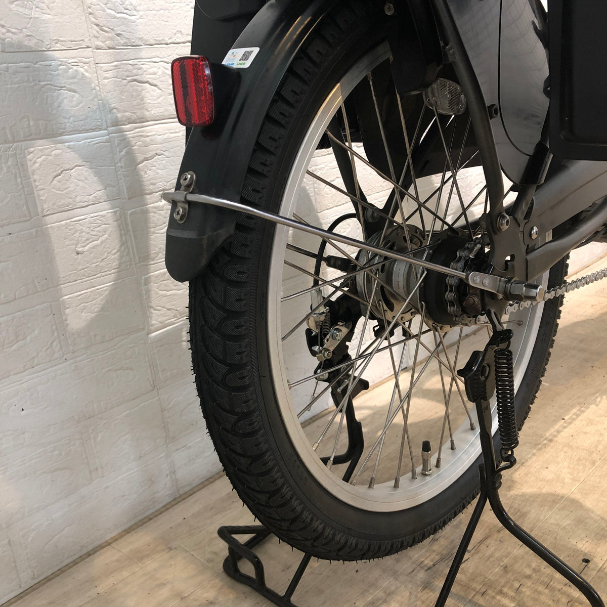 パナソニック ギュット ミニ DX グレー 20インチ YW067【中古車】