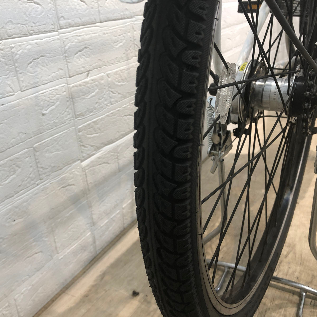 パナソニック ティモ S ホワイト 26インチ YW069 【中古車】