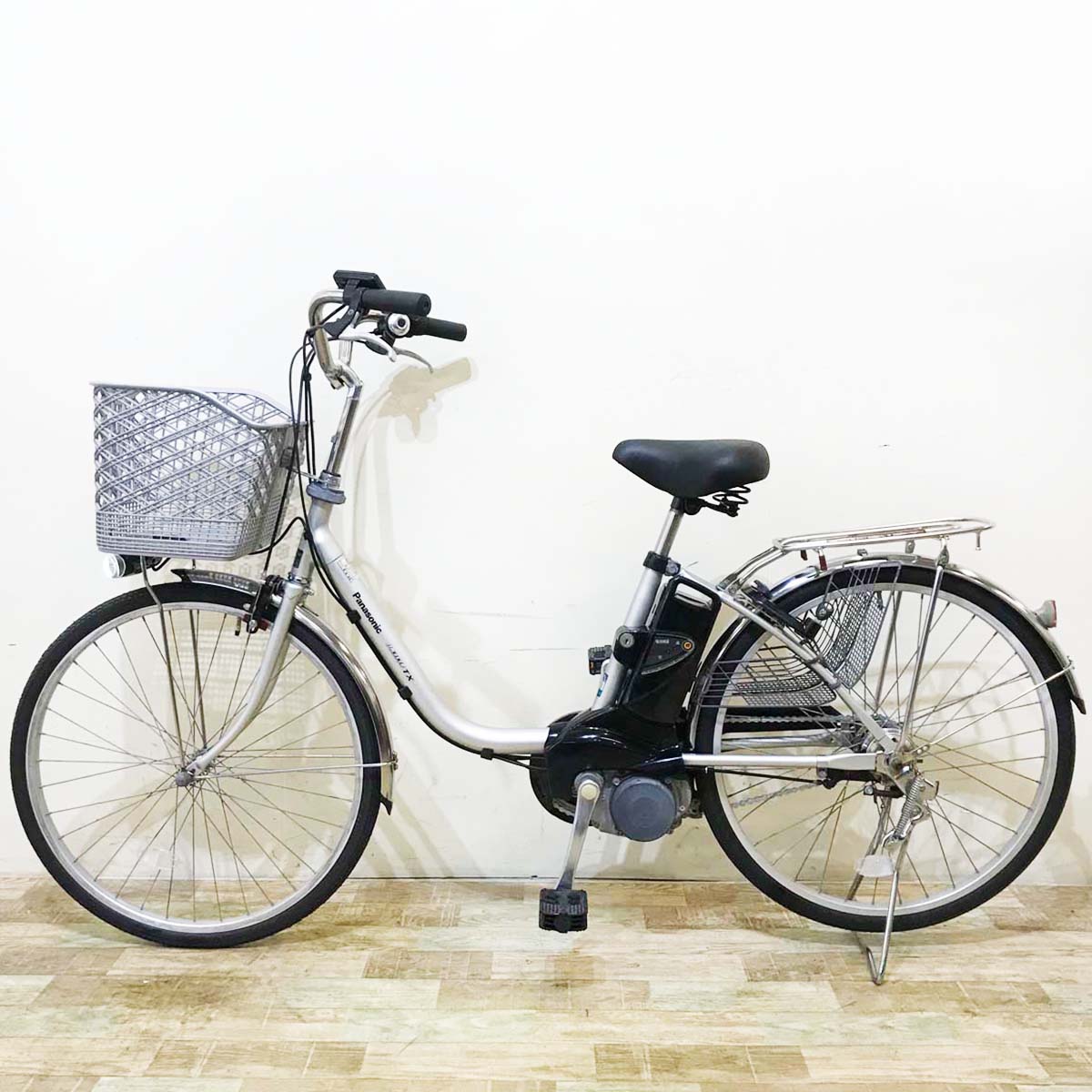 パナソニック ビビ TX シルバー 24インチ KY020 【中古車】