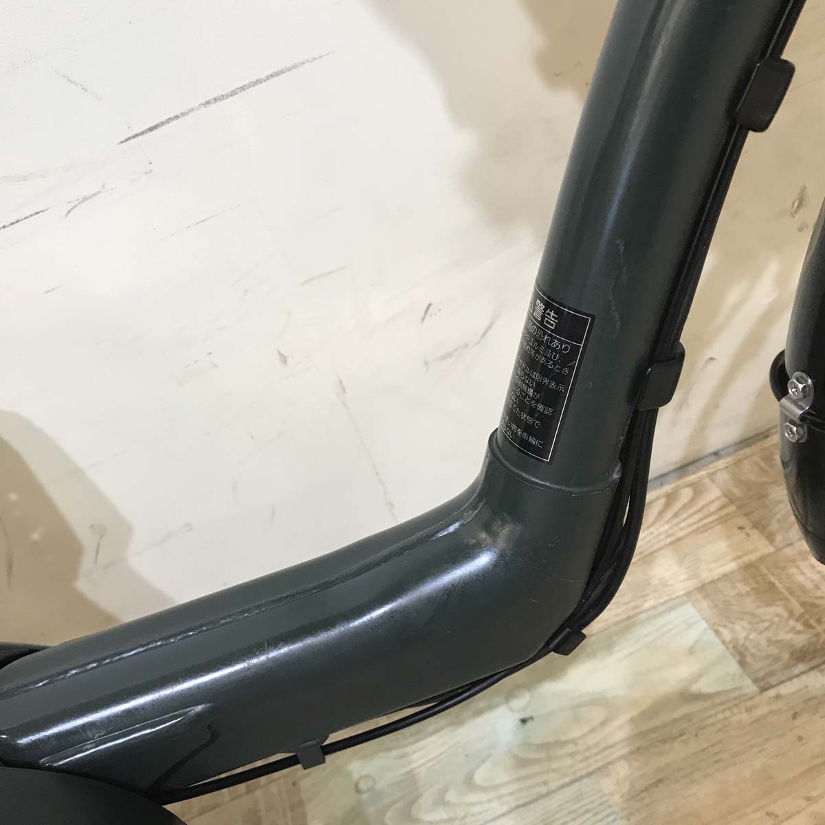 パナソニック ギュット DX カーキ 前22×後26インチ KT101【中古車】
