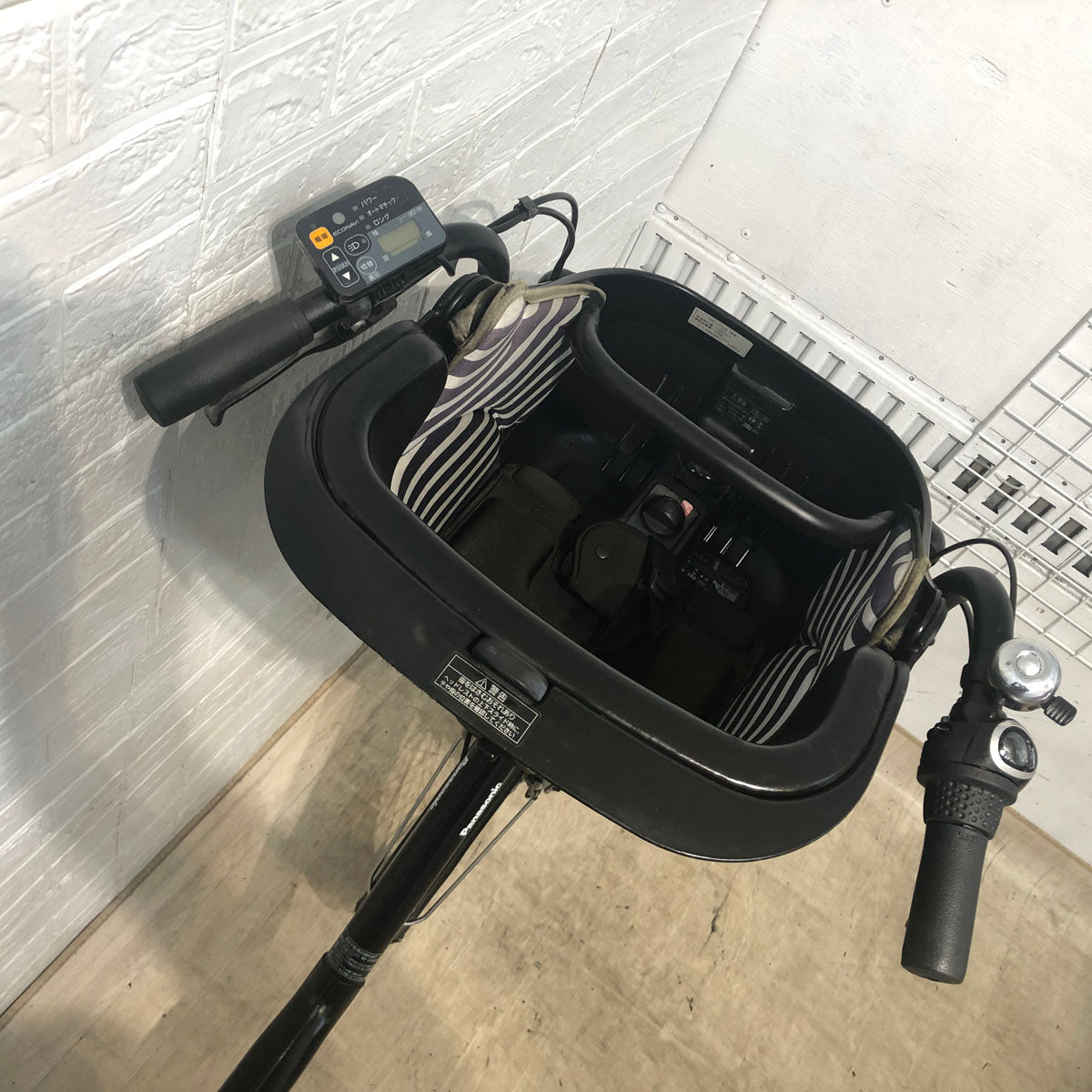 パナソニック ギュット ミニ DX ブラック 20インチ YW078【中古車】