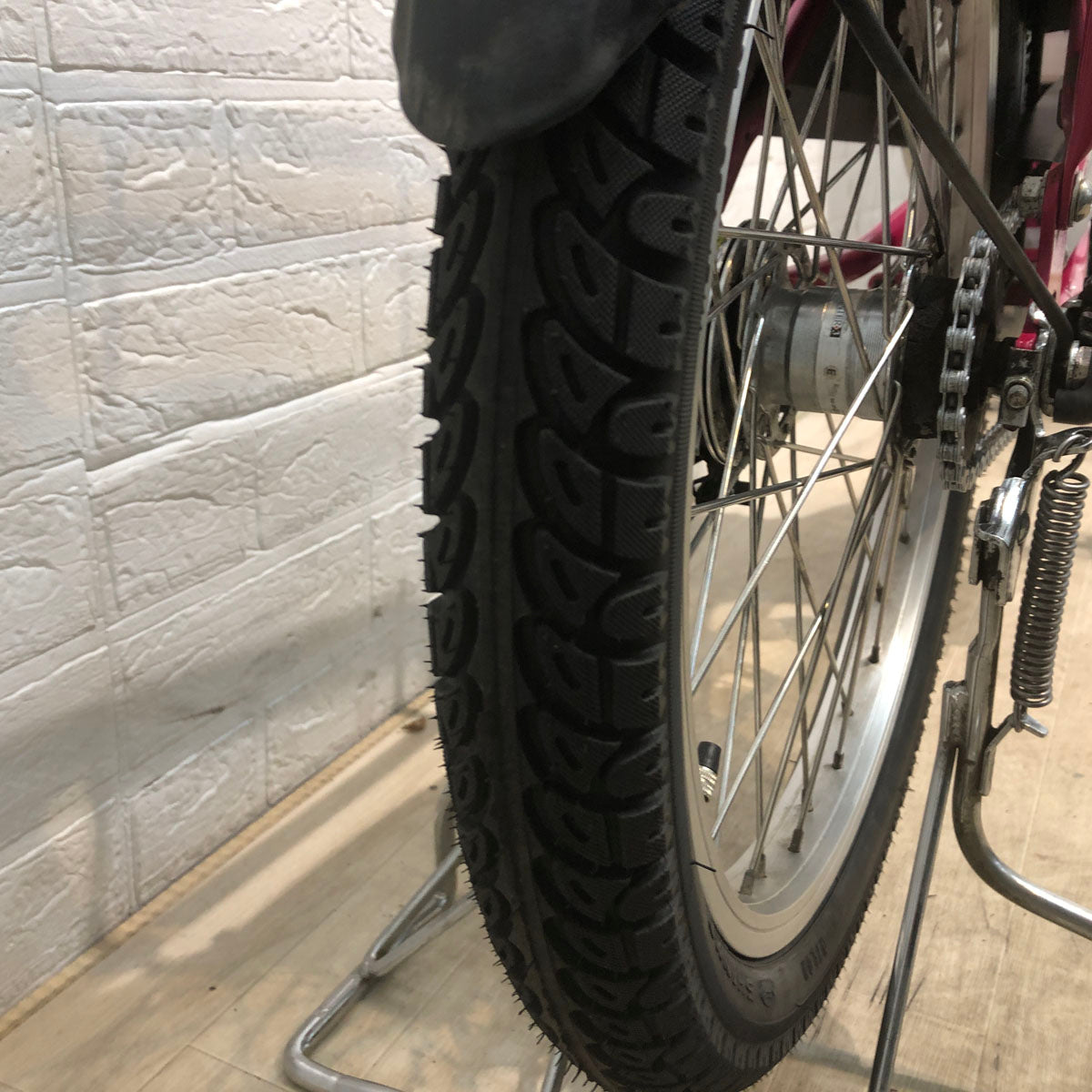 パナソニック ギュット ミニ DX ピンク 20インチ YR082【中古車】