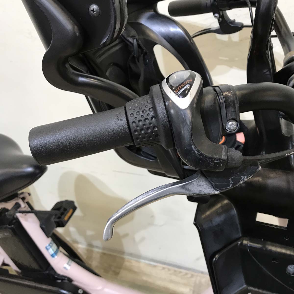 パナソニック ギュット アニーズ ピンク 20インチ KT111【中古車】
