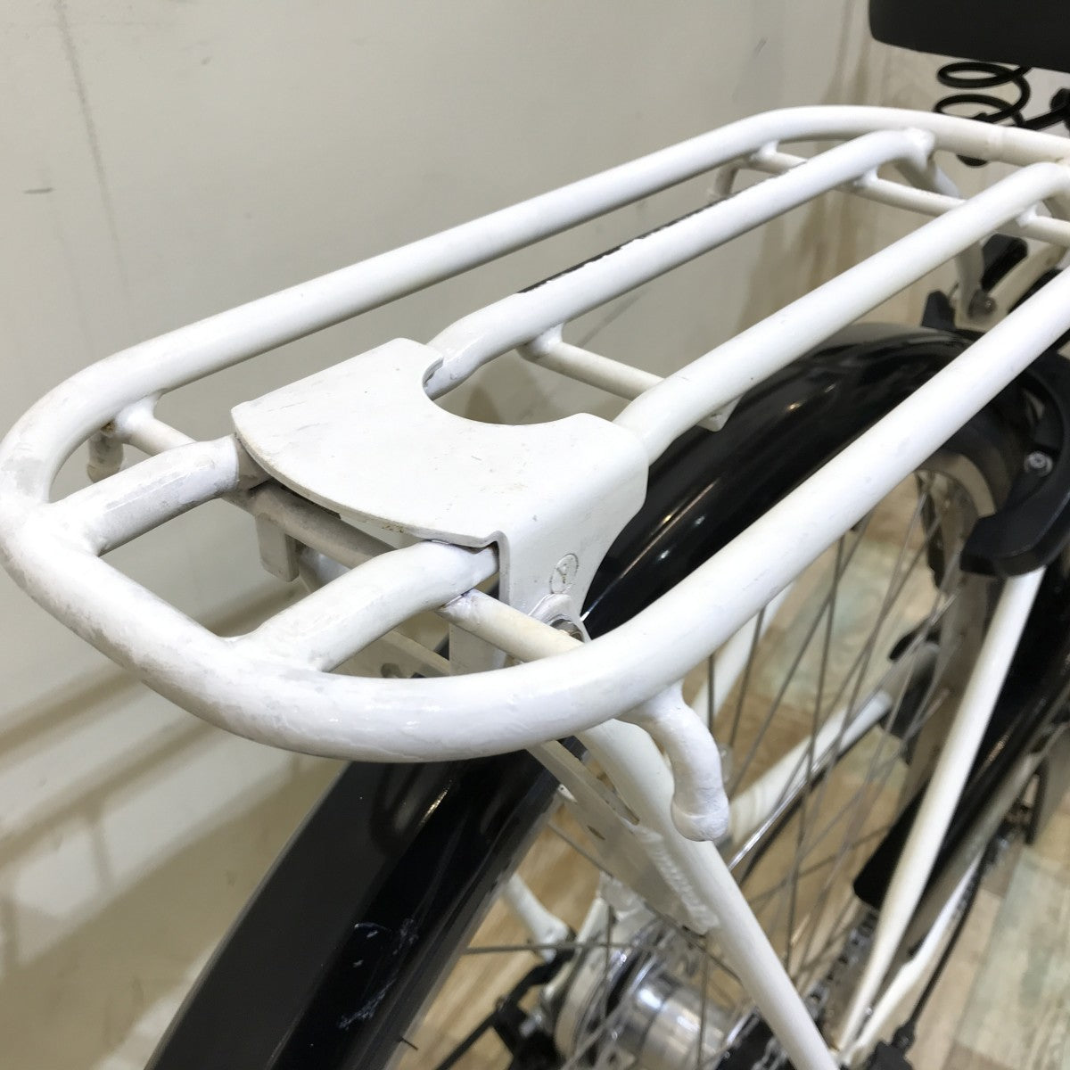 パナソニック カラーズB ホワイト 26インチ KH096 【中古車】