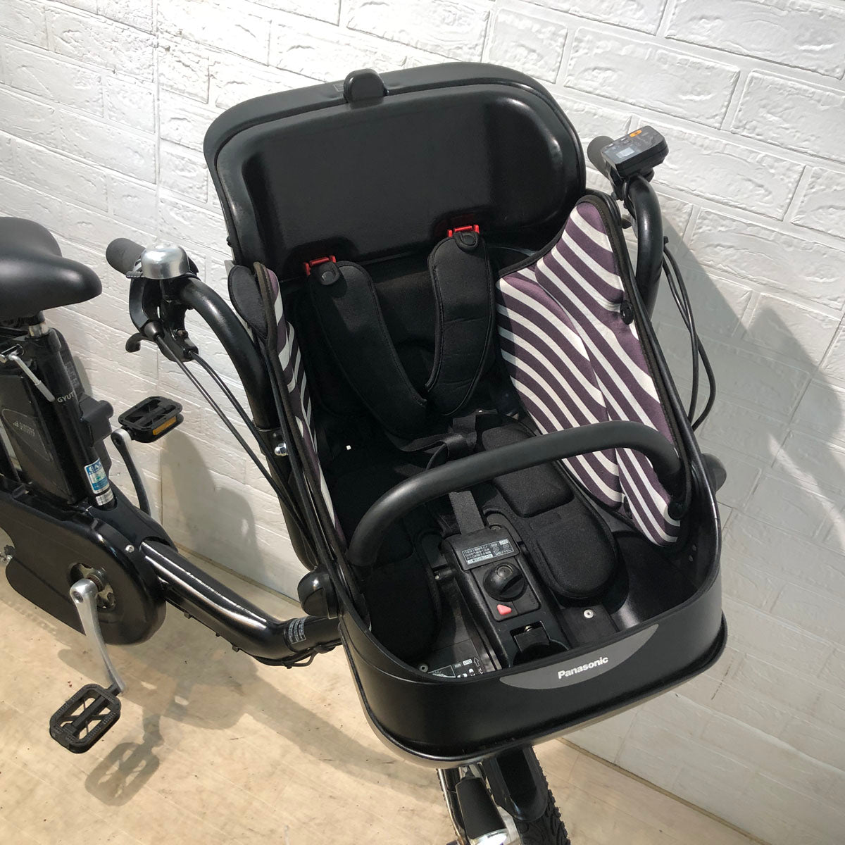 パナソニック ギュット ミニ DX ブラック 20インチ YR088【中古車】