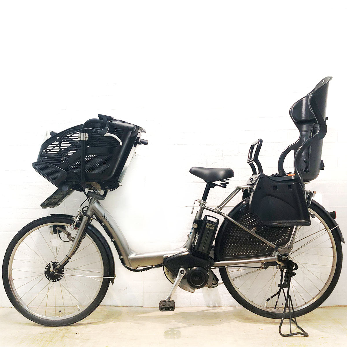 ブリヂストン アンジェリーノ e シルバー 前22×後26インチ YW090【中古車】
