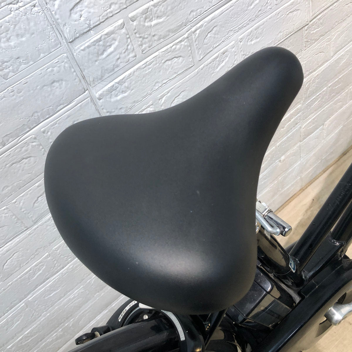 ブリヂストン ACL ロイヤル 8 ブラック 27インチ YW095 【中古車】