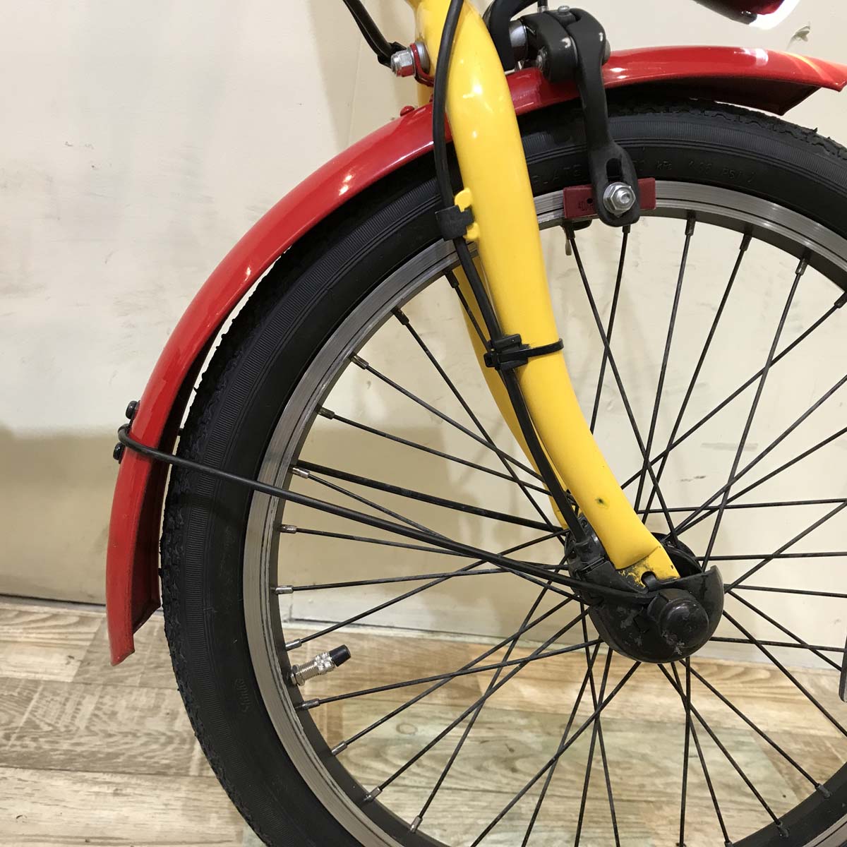 折りたたみ パナソニック オフタイム レッド × イエロー 前18×後20インチ KT127 【中古車】