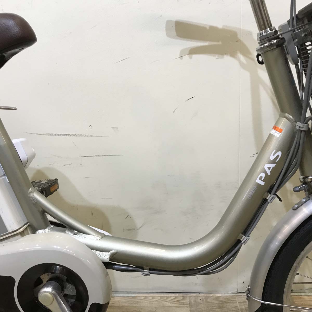 ヤマハ PAS ワゴン ゴールド 前18×16インチ KY049 【中古車】