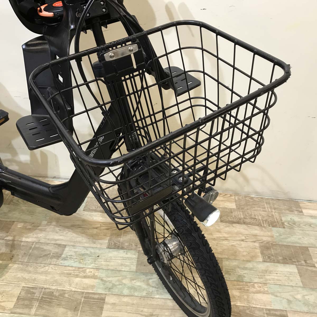 パナソニック ギュット アニーズ ブラック 20インチ KT136【中古車】