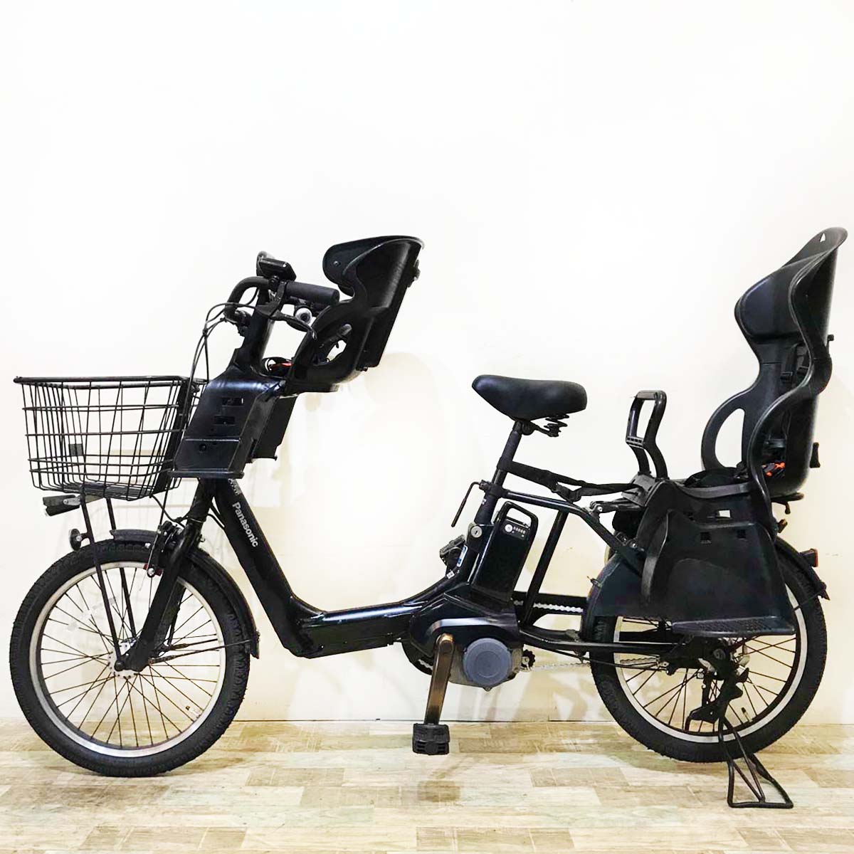 パナソニック ギュット アニーズ ブラック 20インチ KT136【中古車】