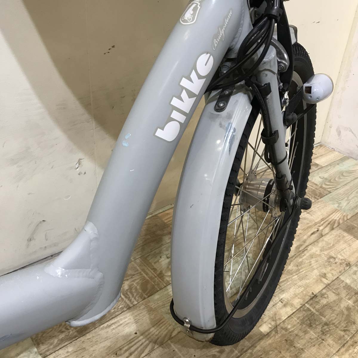ブリヂストン bikke POLAR e ビッケ ポーラー イー グレー 20インチ KY066 【中古車】