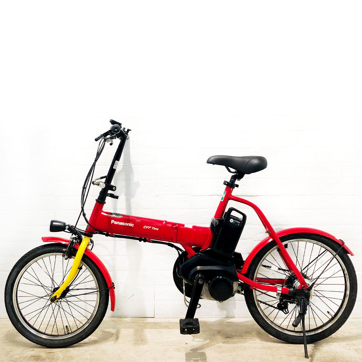 折りたたみ パナソニック オフタイム レッド × イエロー 前18×後20インチ YN037 【中古車】