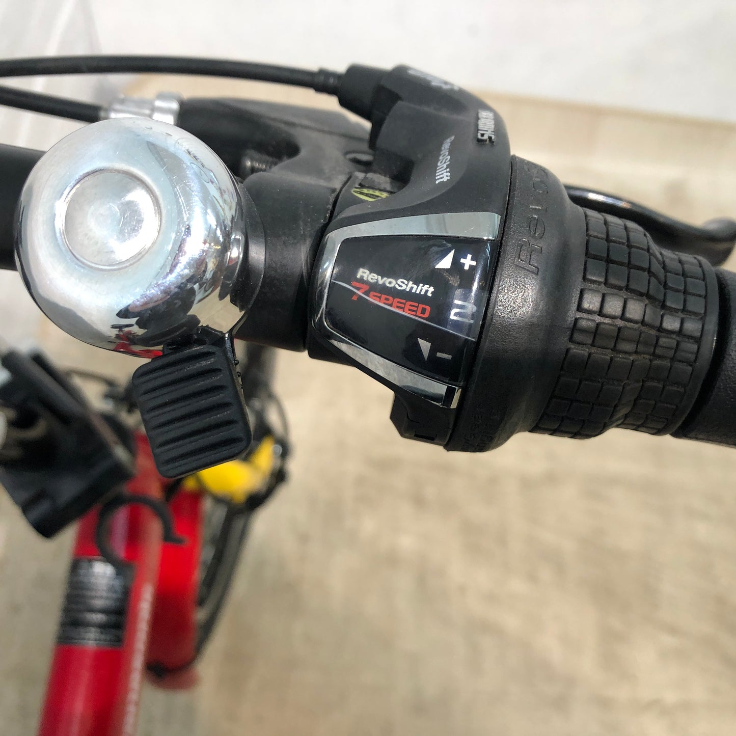 折りたたみ パナソニック オフタイム レッド × イエロー 前18×後20インチ YN037 【中古車】