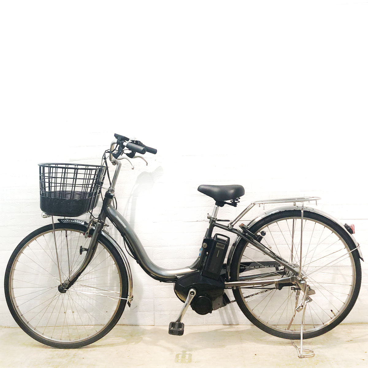 ブリヂストン アシスタ U DX シルバー 26インチ YX004 【中古車】