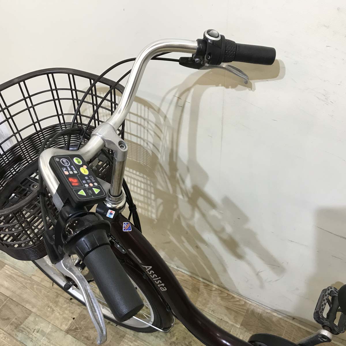 ブリヂストン アシスタ ファイン ブラウン 24インチ KY083 【中古車】