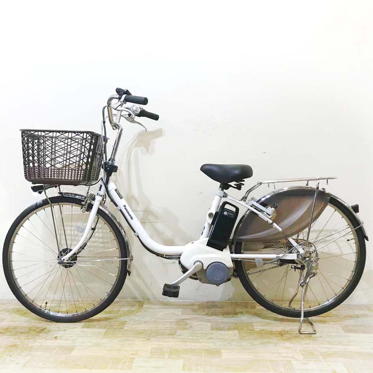 パナソニック ビビ DX ホワイト 24インチ KD063 【中古車】