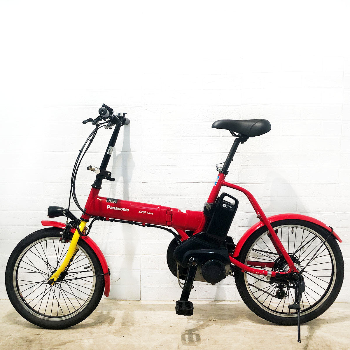 折りたたみ パナソニック オフタイム レッド × イエロー 前18×後20インチ YN058 【中古車】