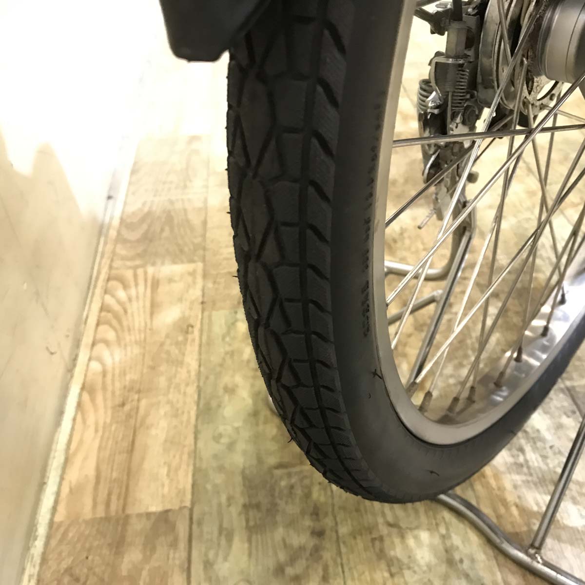パナソニック ギュット ミニ DX ブラック 20インチ KY097【中古車】