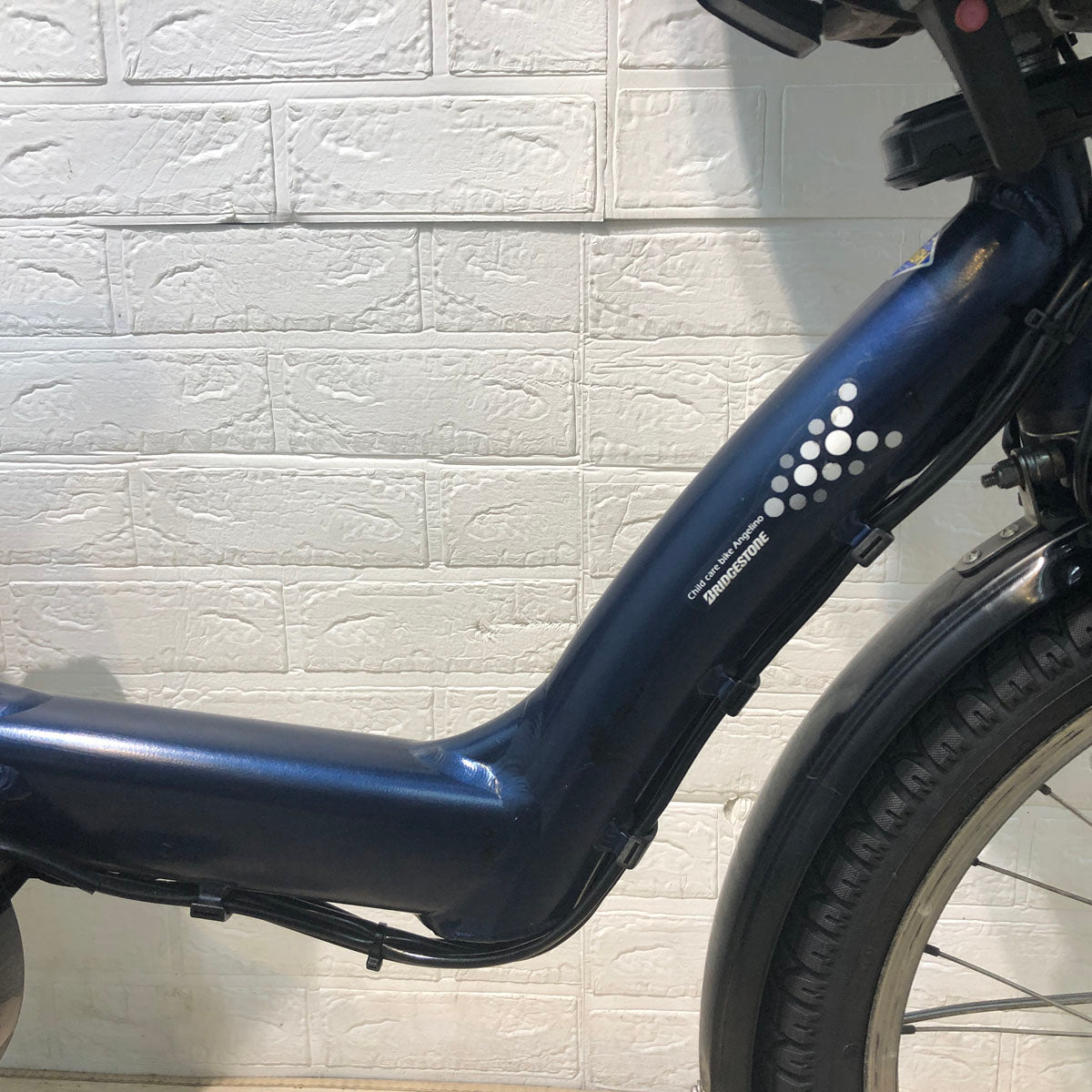 新品バッテリー ブリヂストン アンジェリーノ プティット e ブルー 20インチ YX032【中古車】