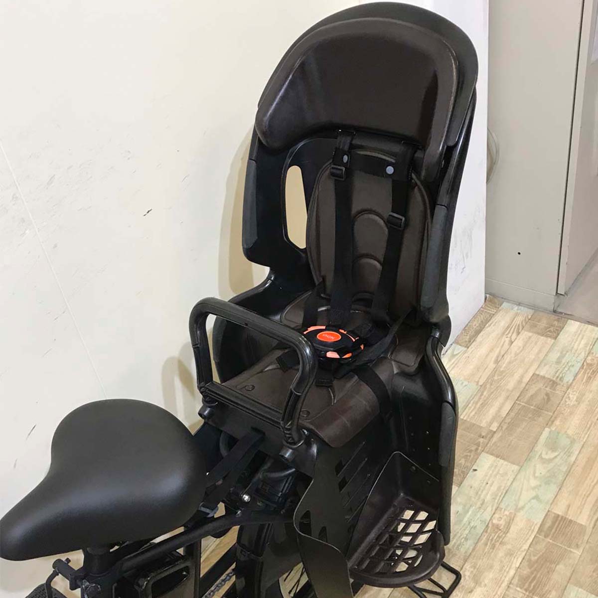 パナソニック ギュット アニーズ ブラック 20インチ KU023【中古車】