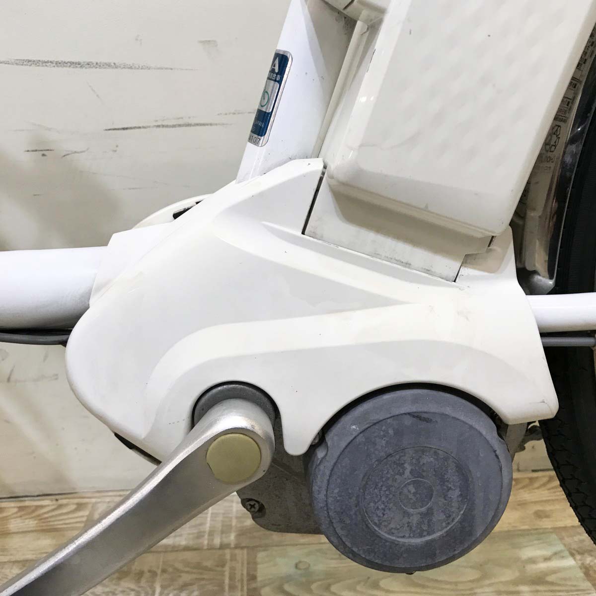 パナソニック ビビDX ホワイト 26インチ KI026 【中古車】