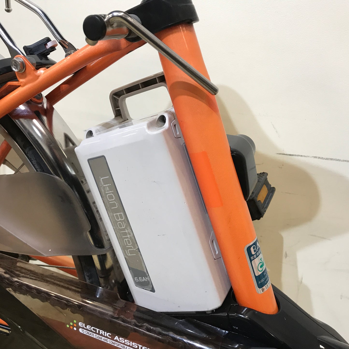 パナソニック ビビ DX オレンジ 24インチ KP068 【中古車】
