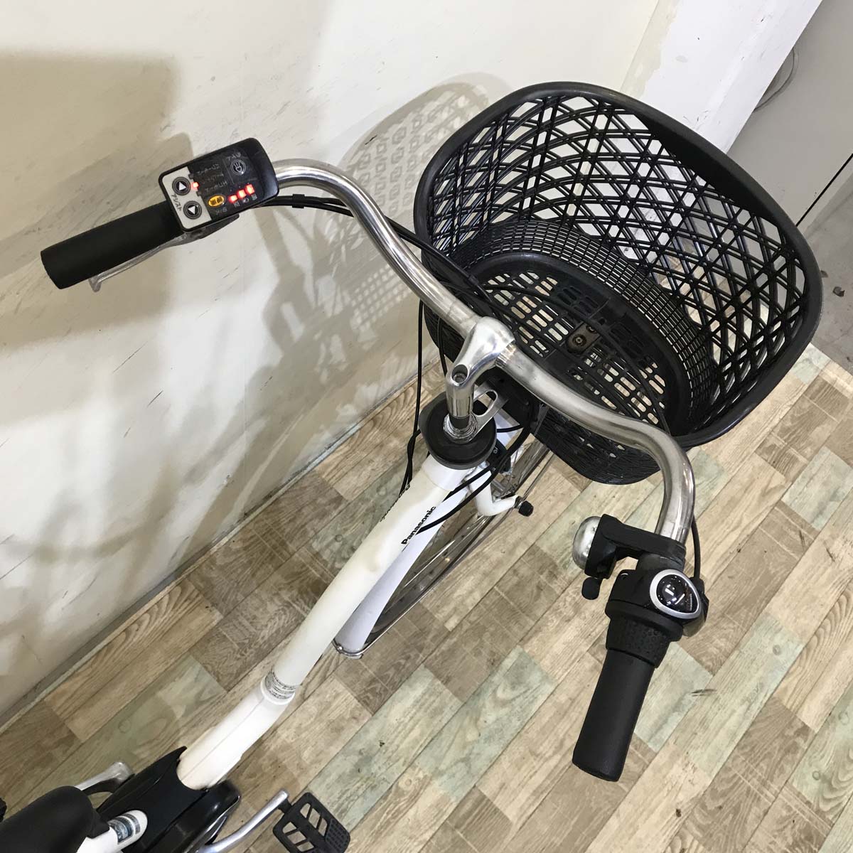 パナソニック ギュット プラス ホワイト 26インチ KU029 【中古車】