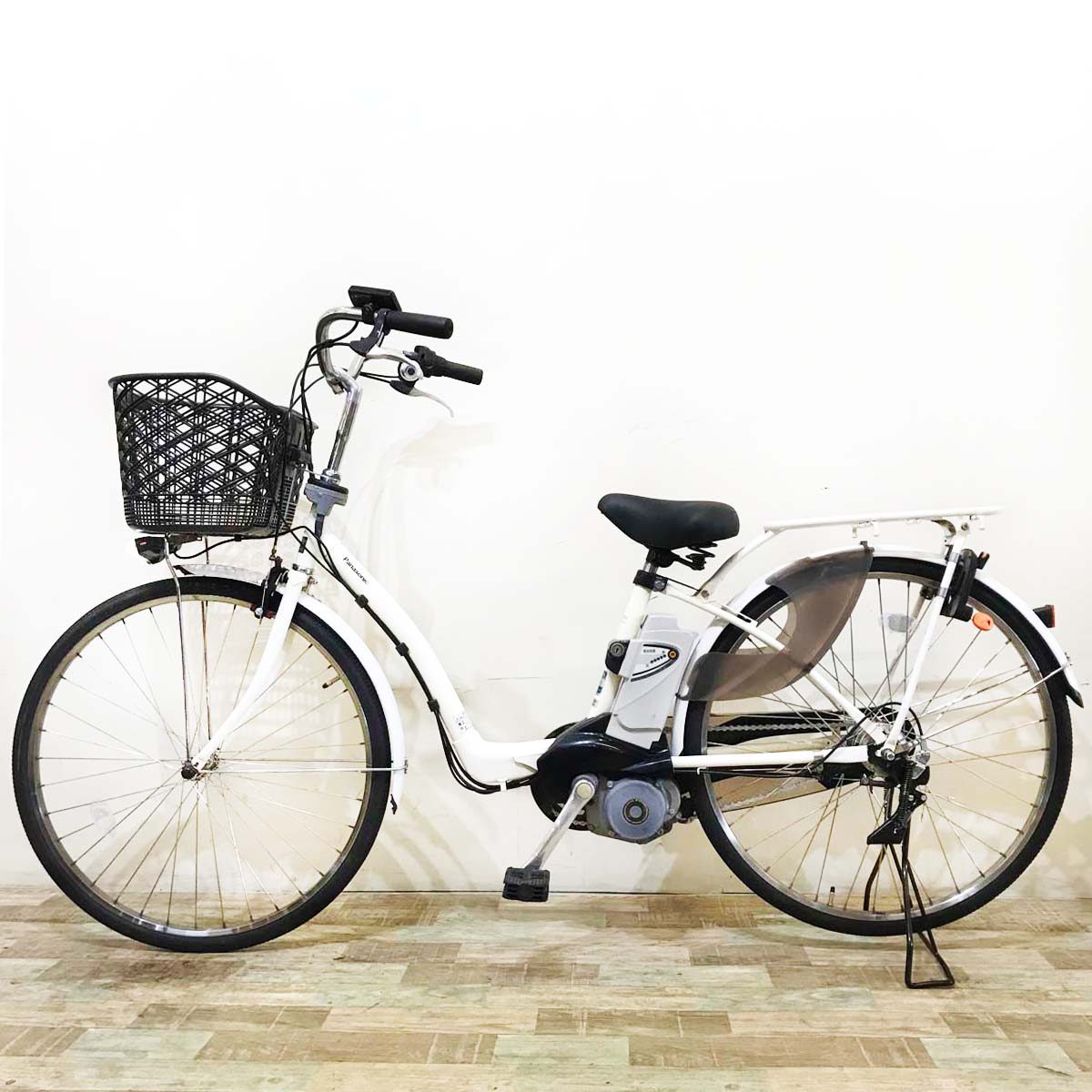 パナソニック ギュット プラス ホワイト 26インチ KU029 【中古車】