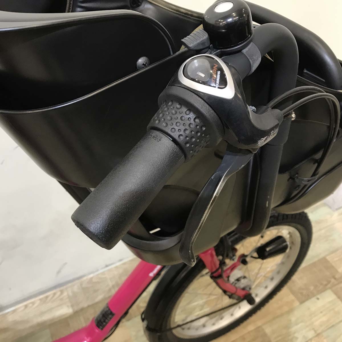 パナソニック ギュット ミニ DX ピンク 20インチ KU034【中古車】