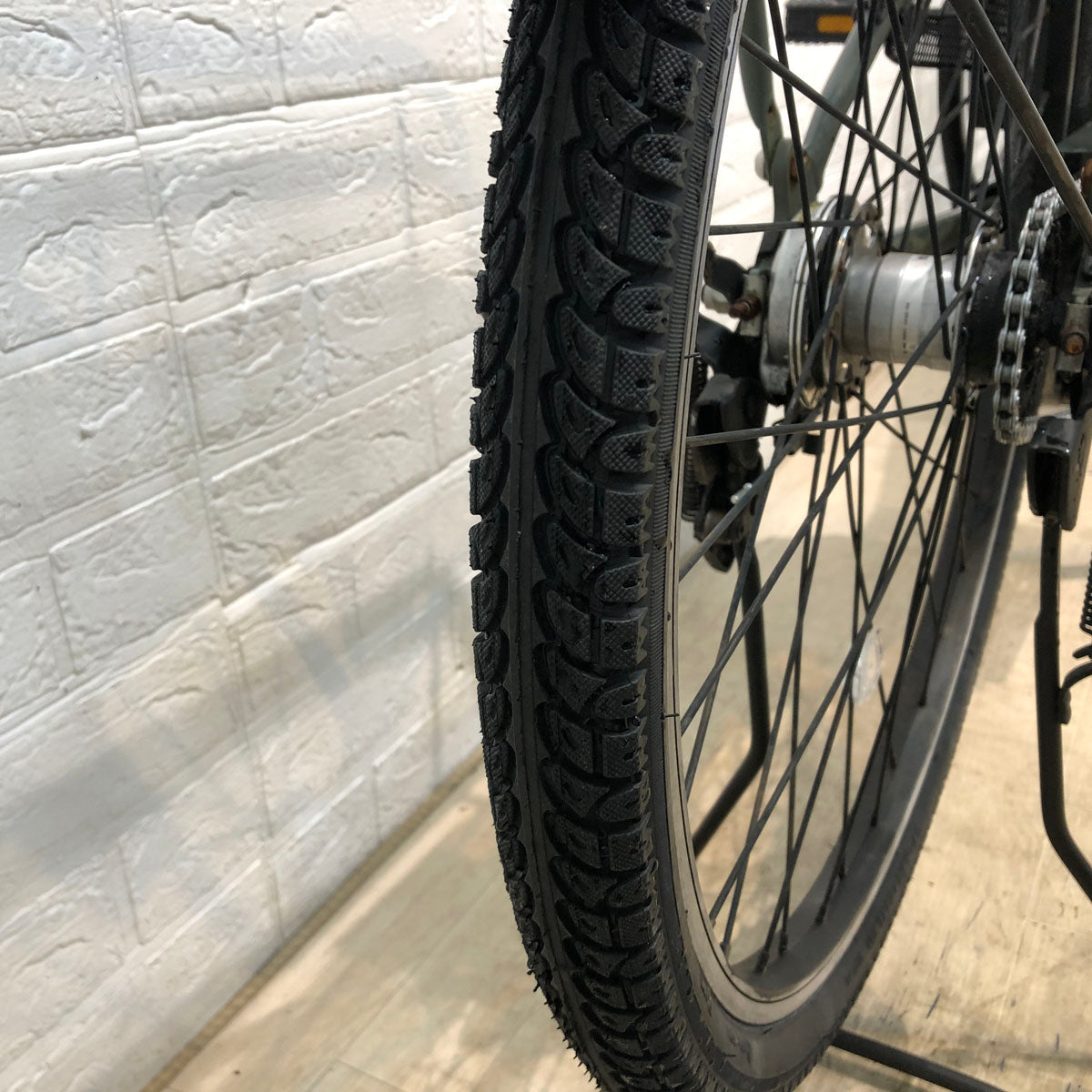パナソニック ティモ S カーキ 26インチ YX046 【中古車】