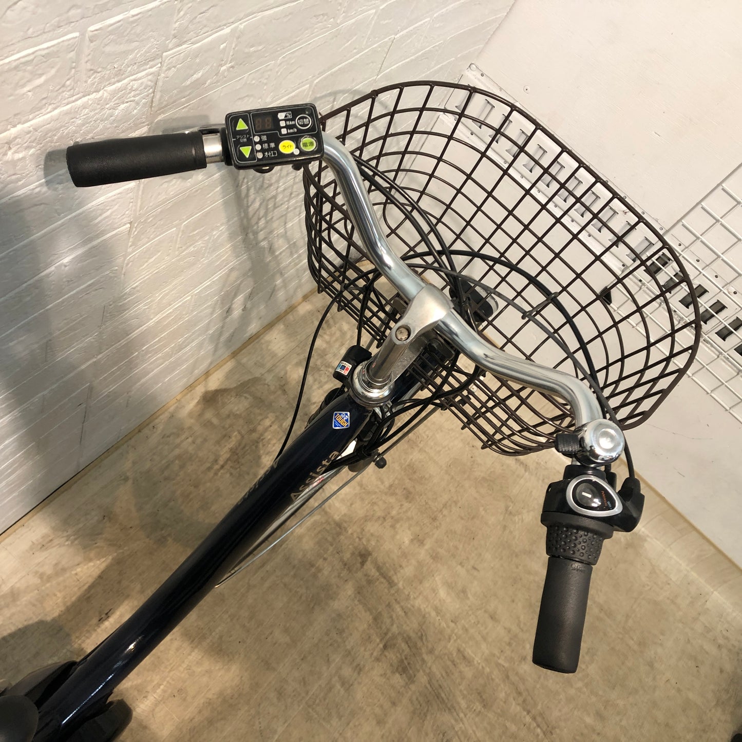 ブリヂストン アシスタ ファイン ネイビー 26インチ YN082 【中古車】