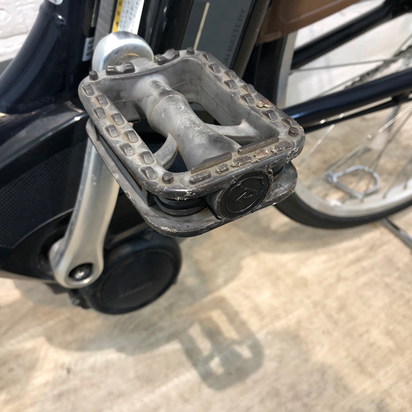 ブリヂストン アシスタ ファイン ネイビー 26インチ YN082 【中古車】