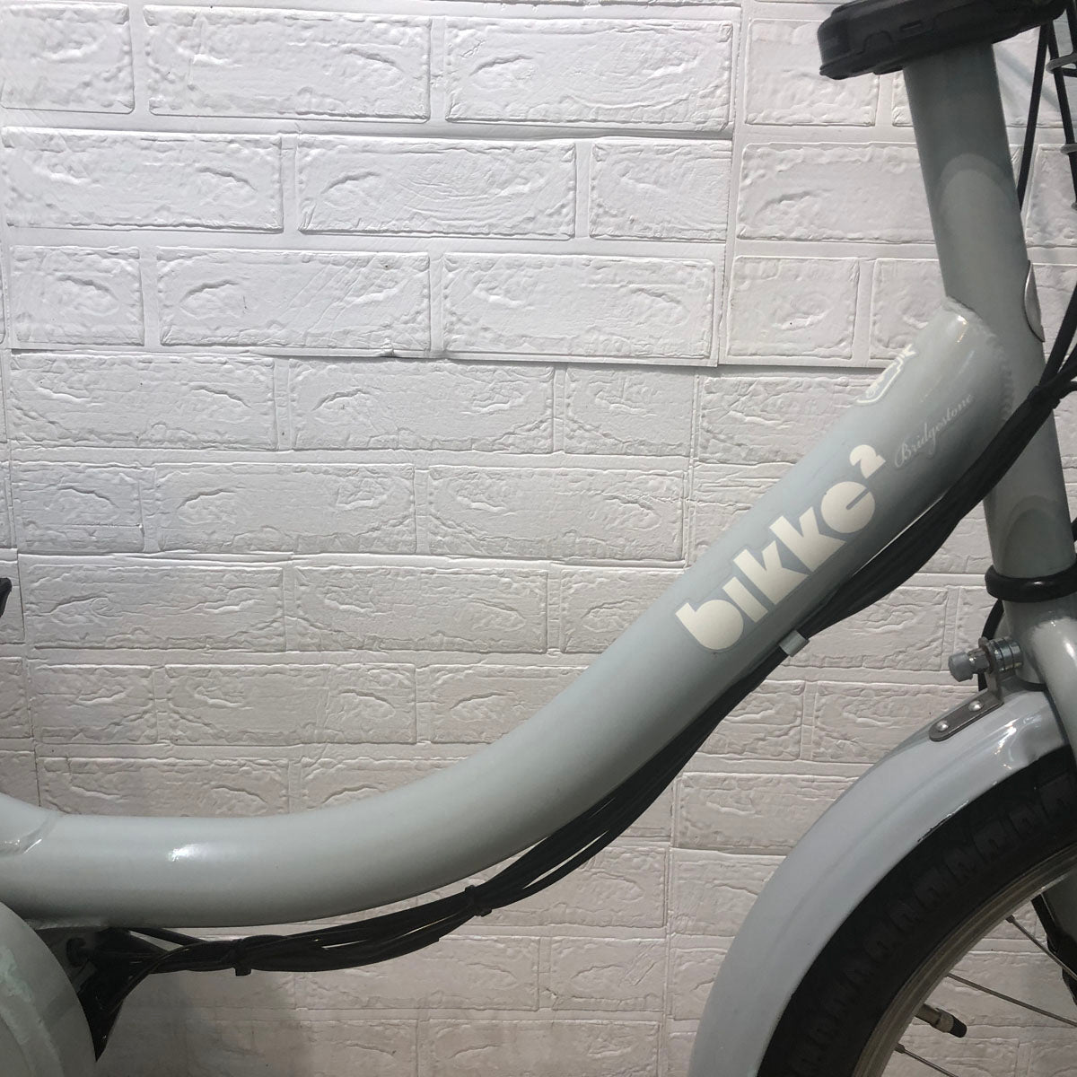 ブリヂストン bikke 2 e ビッケ ツー イー グレー 20インチ YX060 【中古車】