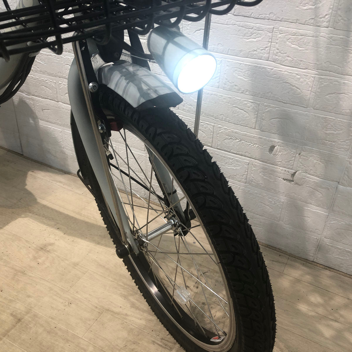 ブリヂストン bikke 2 e ビッケ ツー イー グレー 20インチ YX060 【中古車】