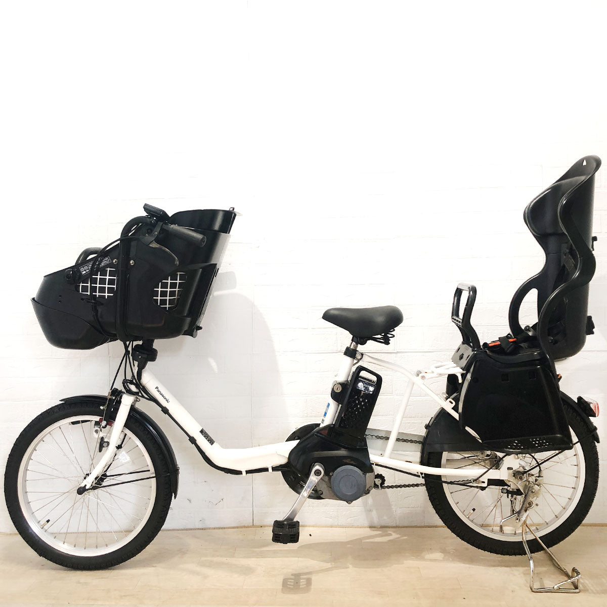 パナソニック ギュット ミニ DX ホワイト 20インチ YN089【中古車】