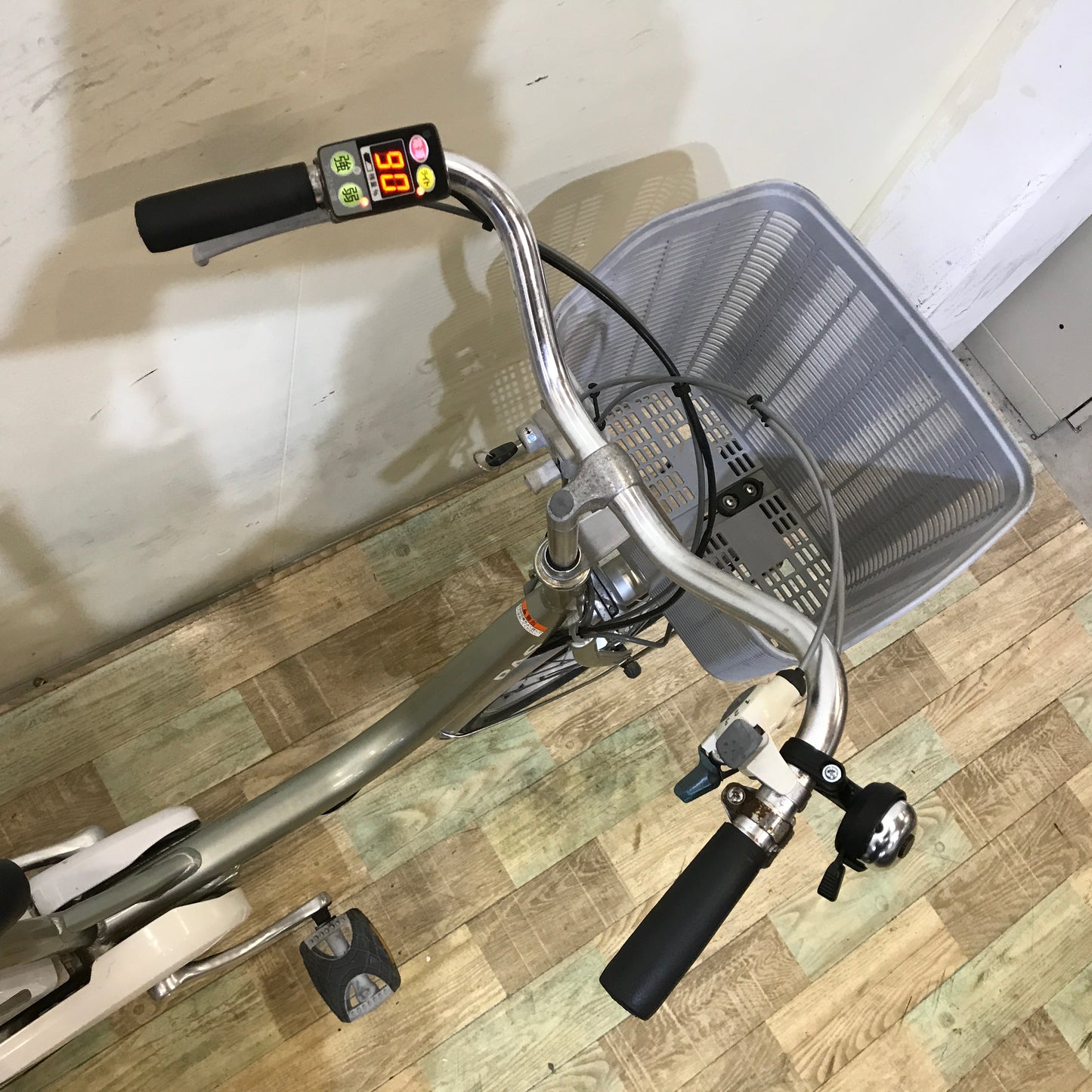 三輪ワゴン ヤマハ PAS ワゴン ゴールド 前18×後16インチ KP093 【中古車】