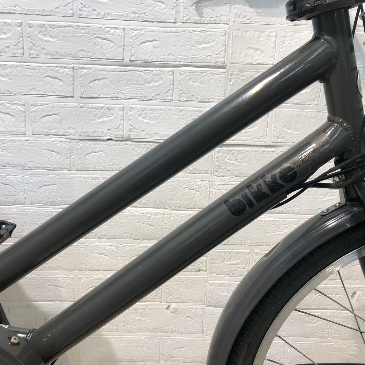 ブリヂストン bikke GRI ビッケ グリ グレー 前24×後20インチ YX073 【中古車】