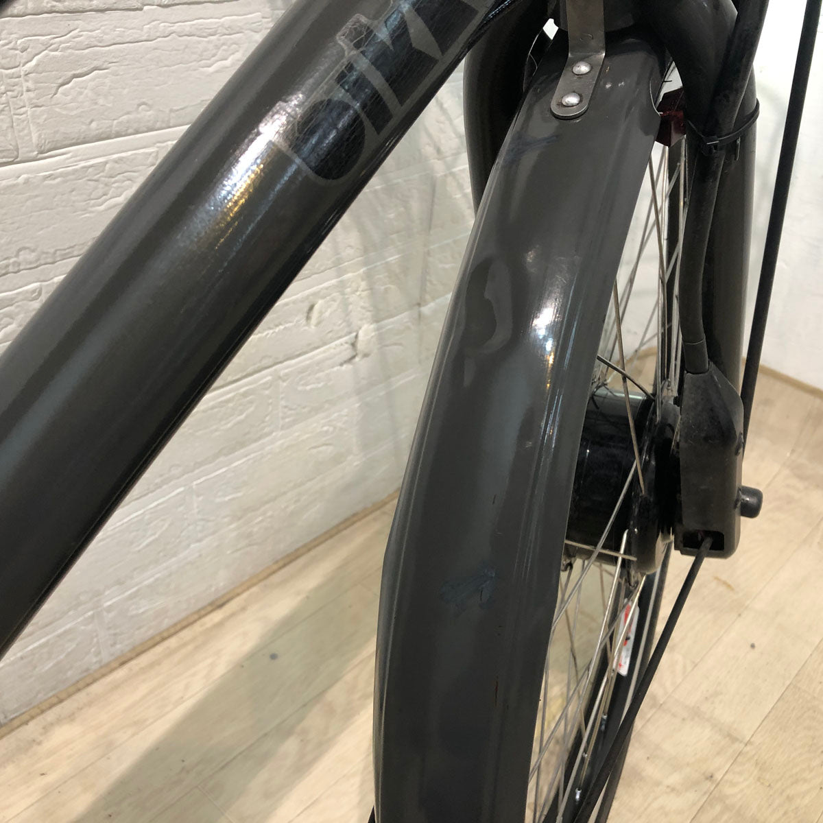 ブリヂストン bikke GRI ビッケ グリ グレー 前24×後20インチ YX073 【中古車】