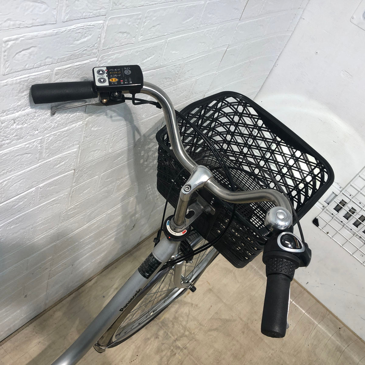 パナソニック ビビ TX シルバー 26インチ YX078 【中古車】