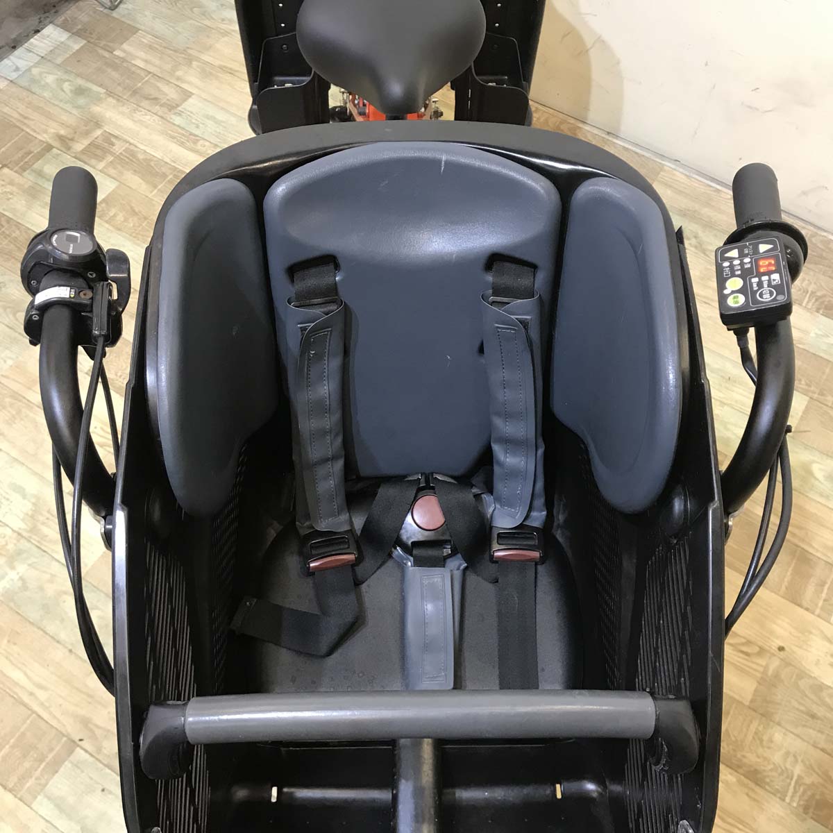 ブリヂストン アンジェリーノ プティット e オレンジ 20インチ KZ002【中古車】