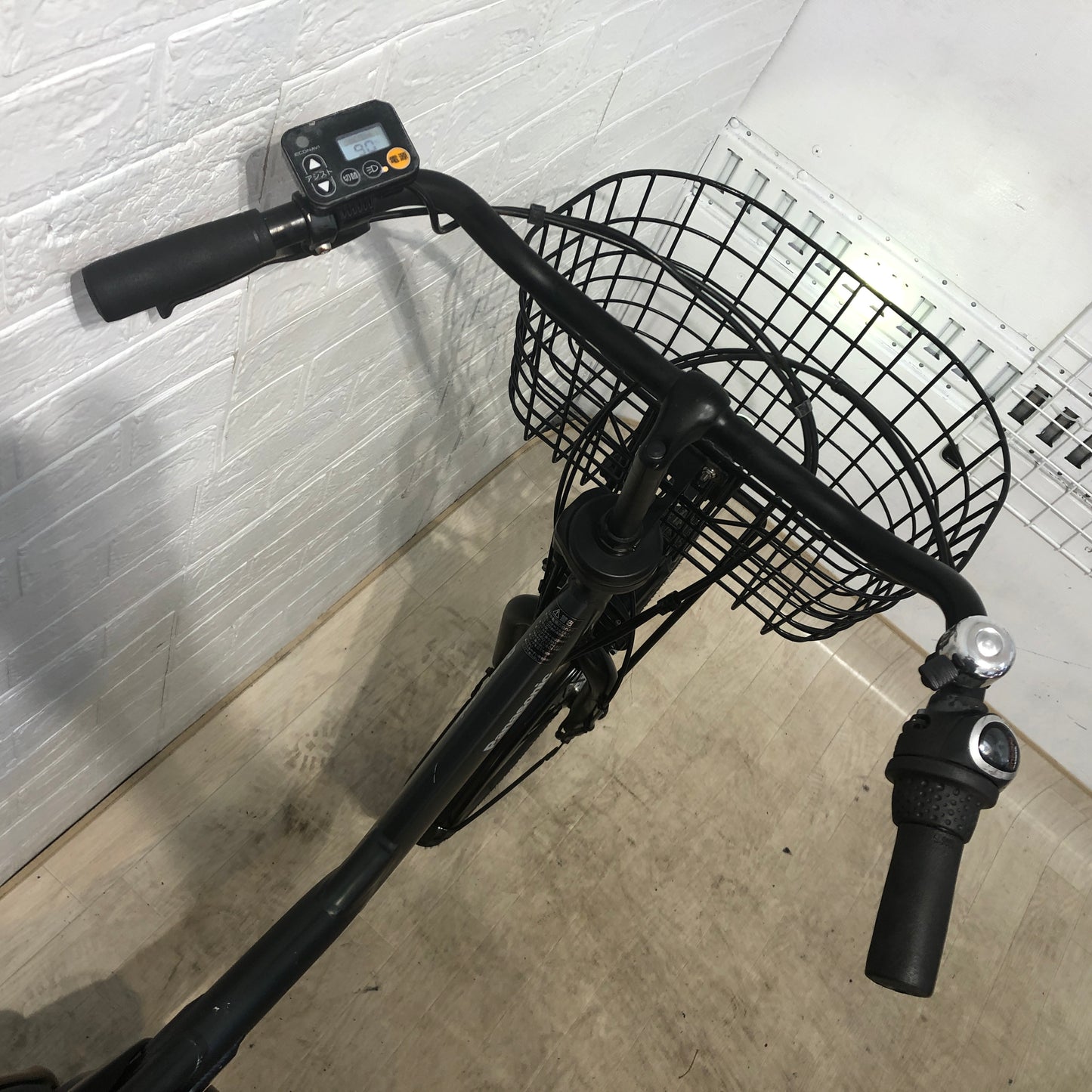 パナソニック ギュット アニーズ グレー 20インチ YN104【中古車】