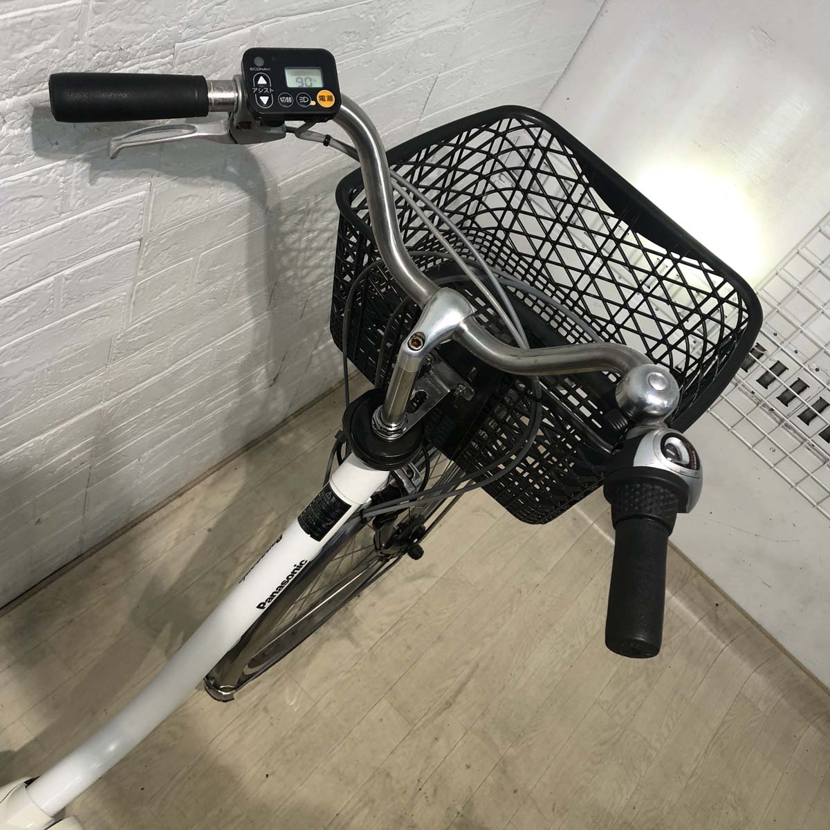 パナソニック ビビ DX ホワイト 26インチ YX084 【中古車】
