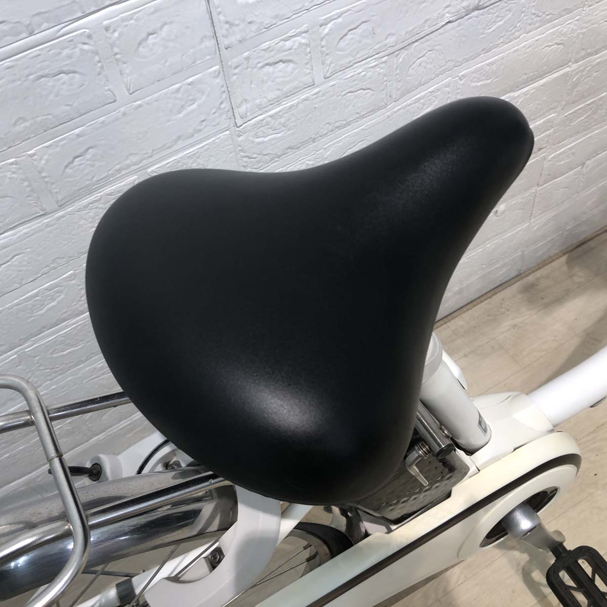 パナソニック ビビ DX ホワイト 26インチ YX084 【中古車】