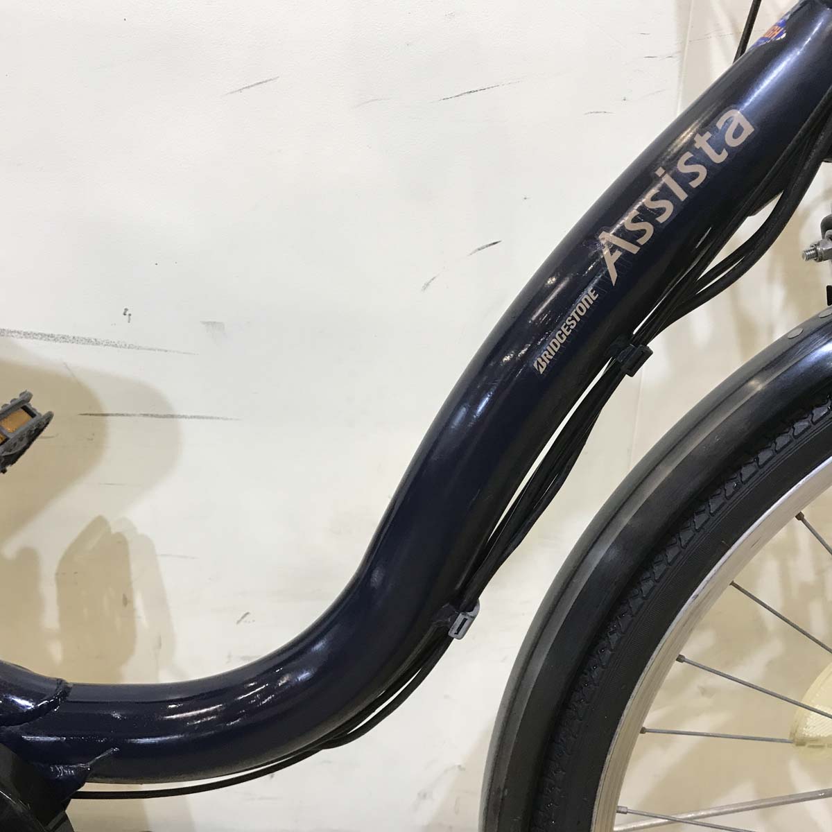 ブリヂストン アシスタ ベーシック ネイビー 26インチ KZ011 【中古車】