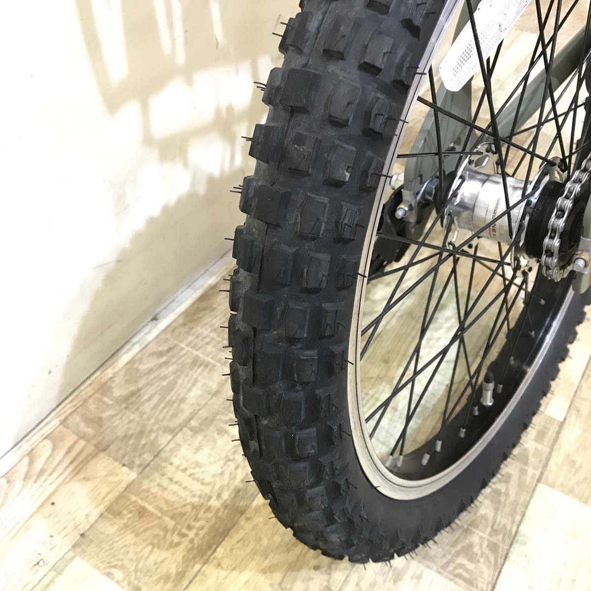 パナソニック EZ グリーン 20インチ KZ013 【中古車】