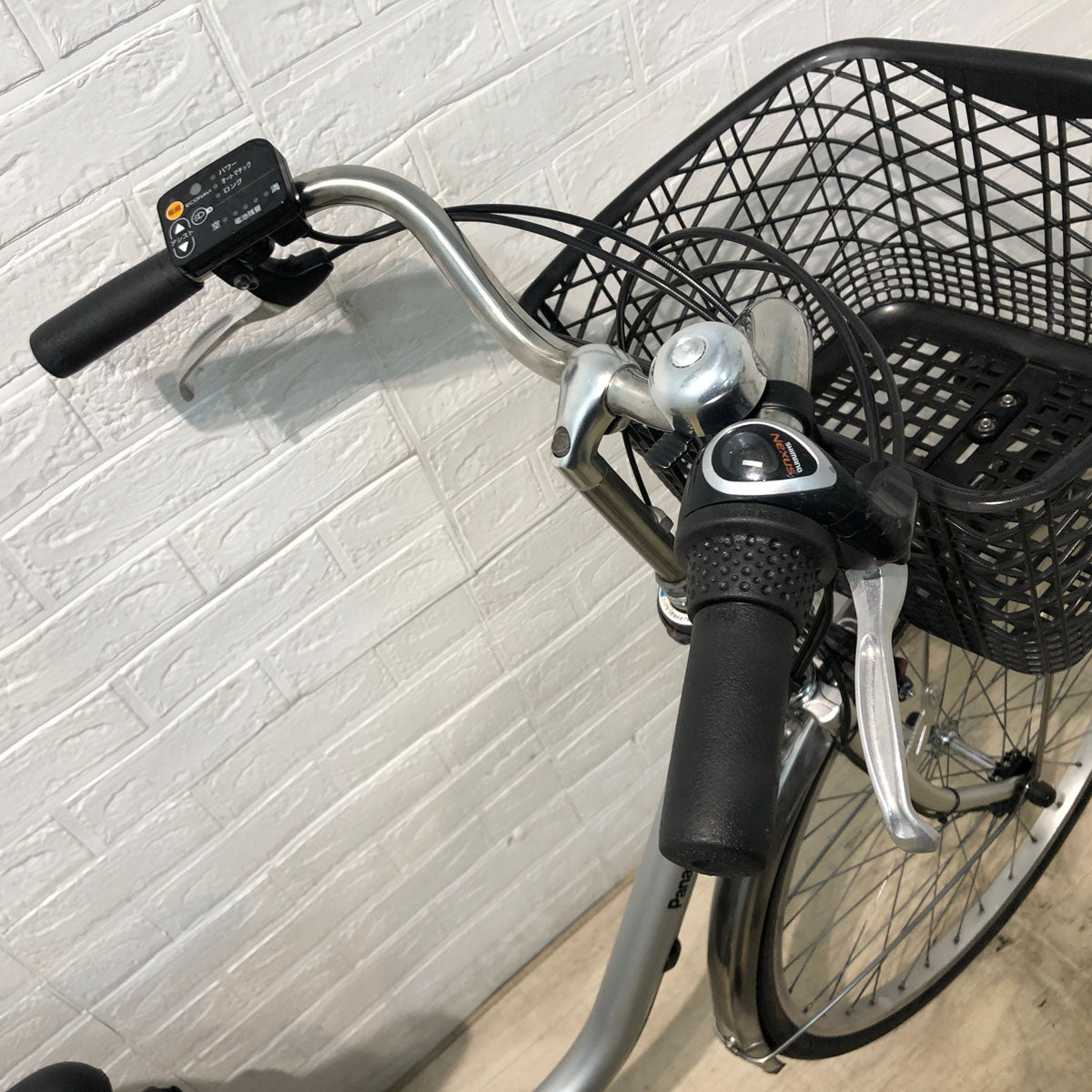 パナソニック ビビ FX シルバー 26インチ YX094 【中古車】